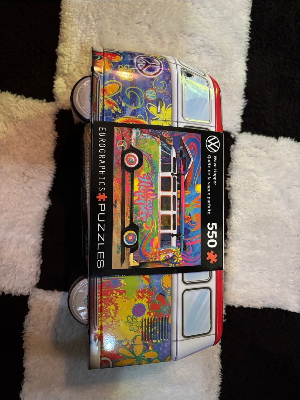 EuroGraphics 550-Piece VW Hippie Van Puzzle - Colorful Bus